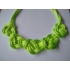 Kép 2/2 - Neon zöld kelta csomós nyaklánc